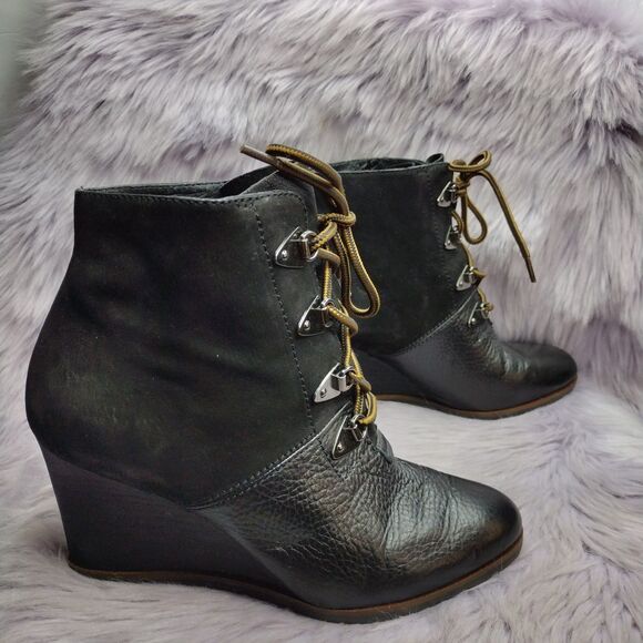 Franco Sarto Wedge Booties The Artistic Leather Collection Womens Size 7 Black - Picture 2 of 9